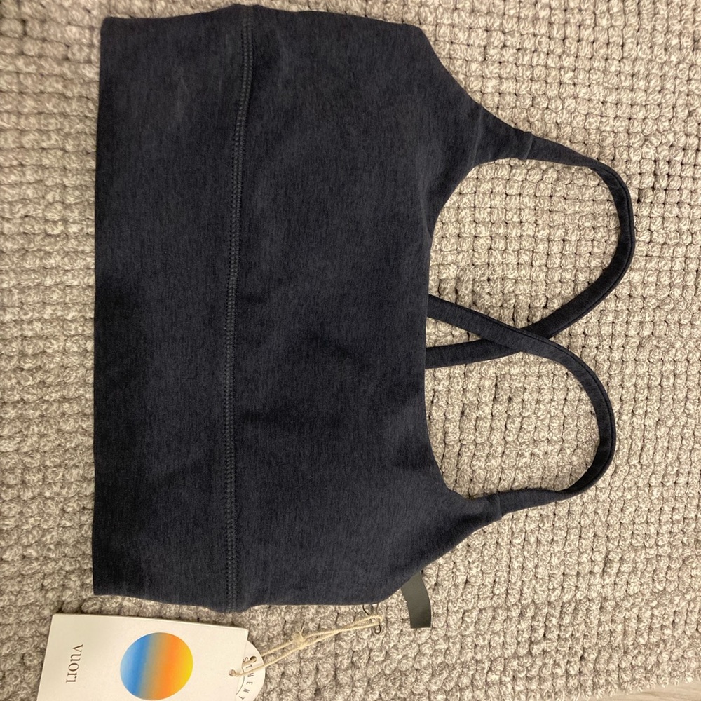 vuori long line elevation bra, color midnight heather size xs, BNWT